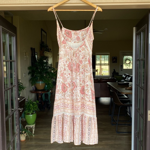 Spell Zahara Midi Sundress in Rosewater - Picture 14 of 16